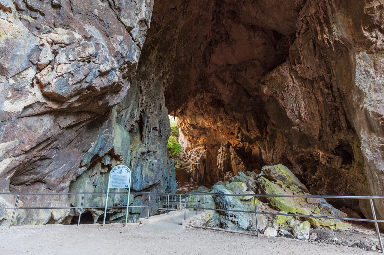 wombeyan caves